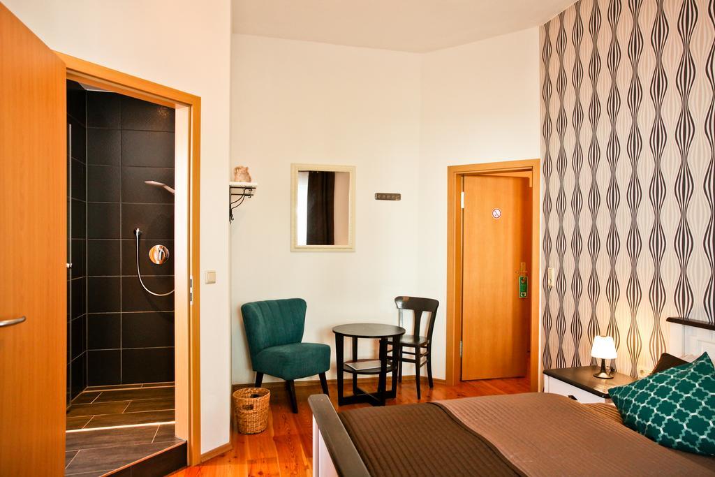 Pension & Ferienwohnung Oberhof 810 M Ngoại thất bức ảnh