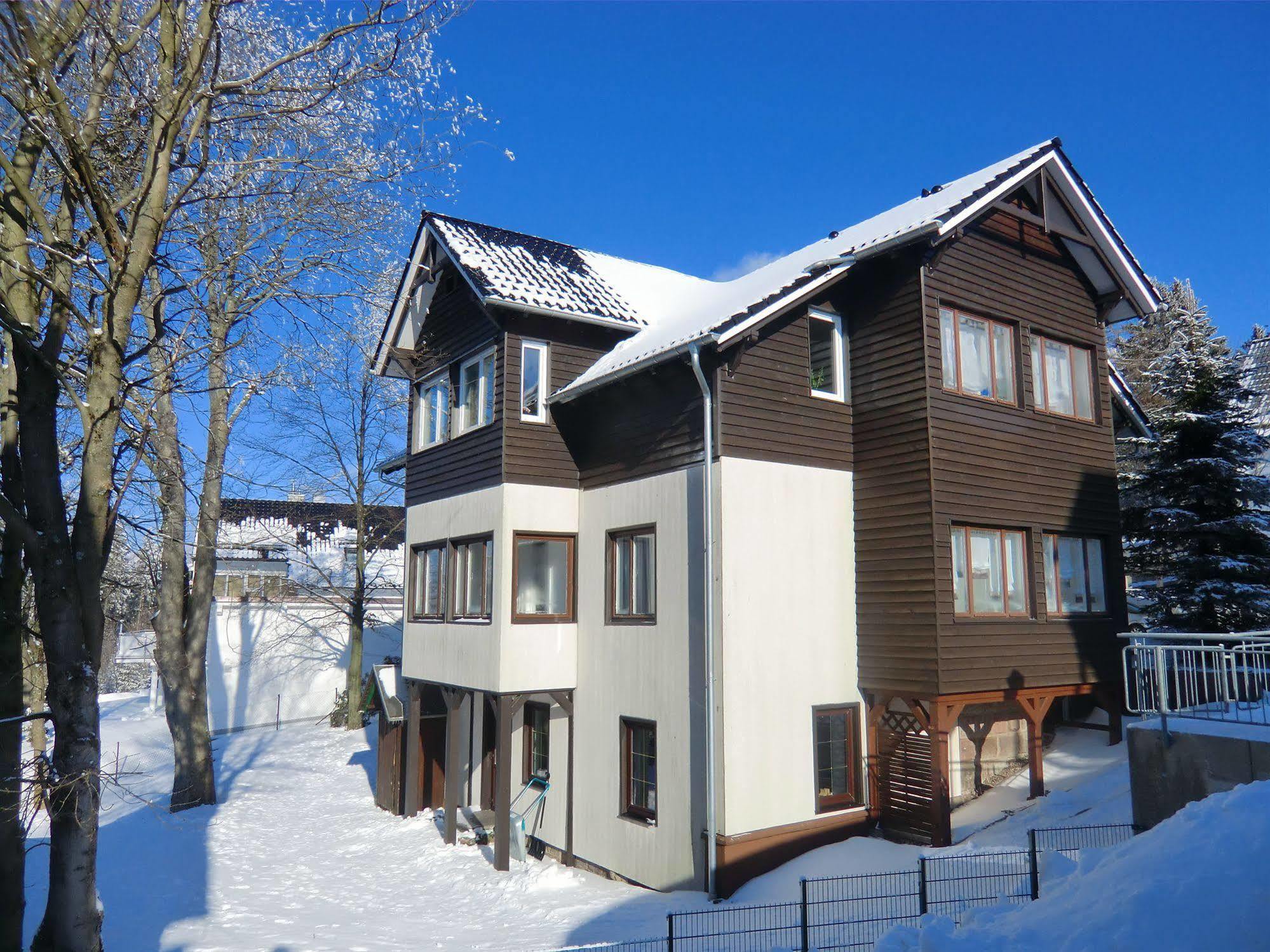Pension & Ferienwohnung Oberhof 810 M Ngoại thất bức ảnh