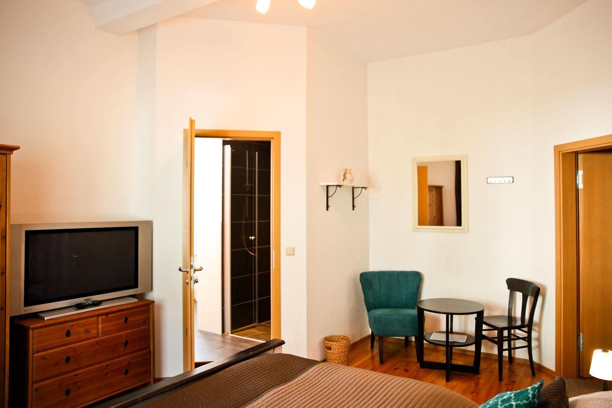 Pension & Ferienwohnung Oberhof 810 M Ngoại thất bức ảnh